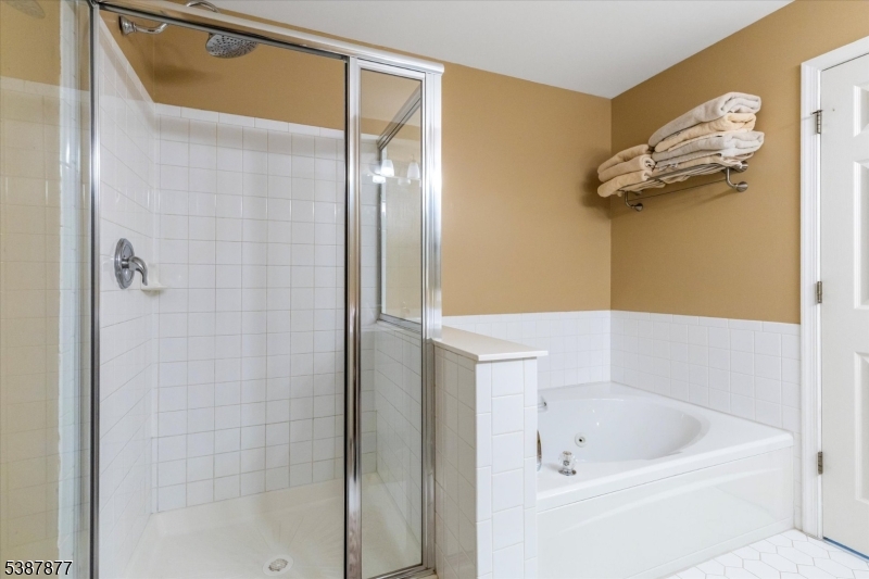 Riverwalk - Residential