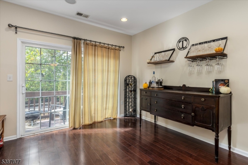 Riverwalk - Residential