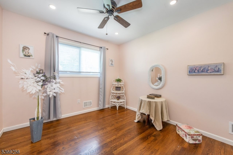 White Meadow Lake - Residential