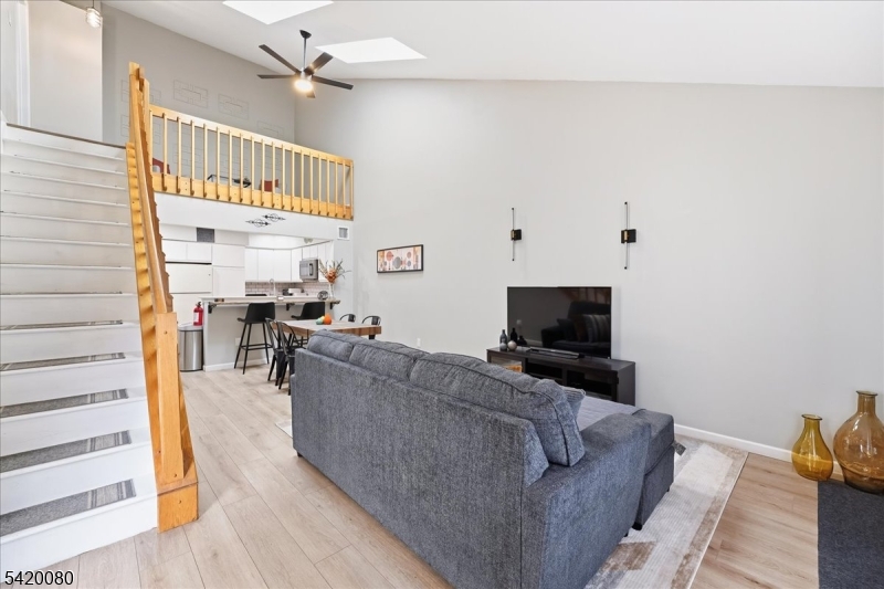 The Pointe Galloping Hill - Residential