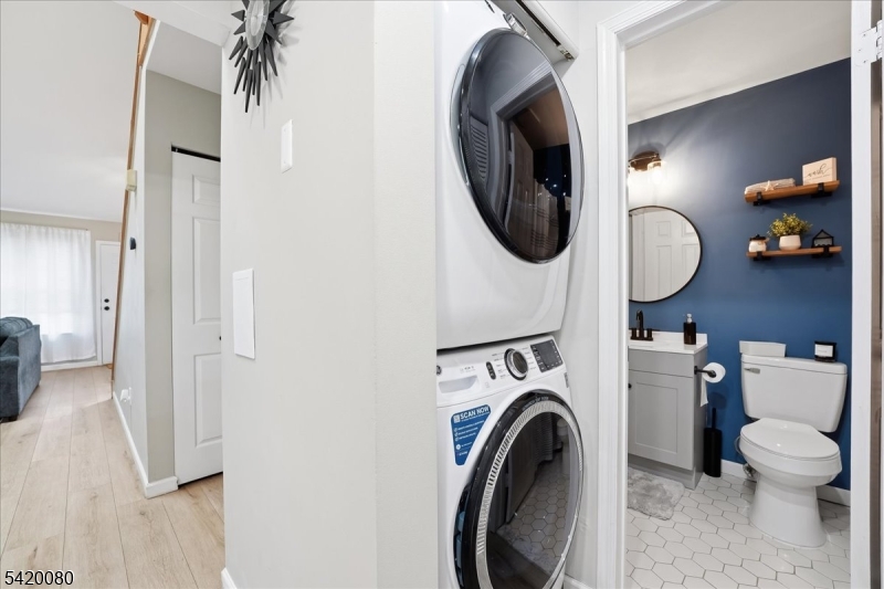 The Pointe Galloping Hill - Residential