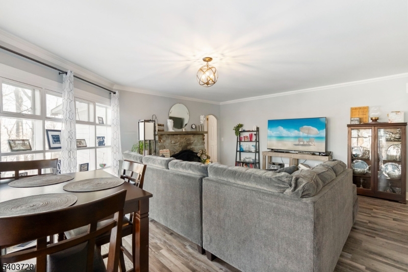 INDIAN LAKE - Residential