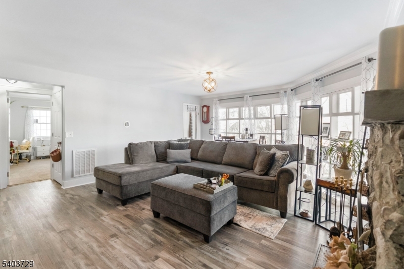 INDIAN LAKE - Residential