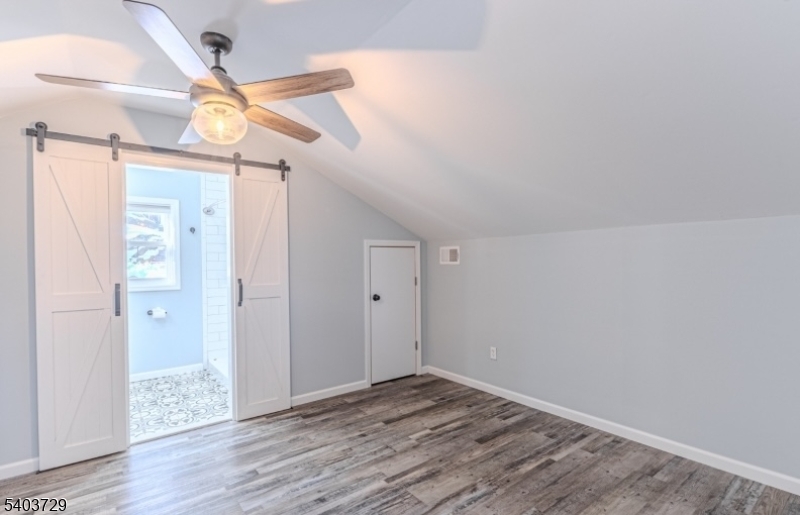 INDIAN LAKE - Residential