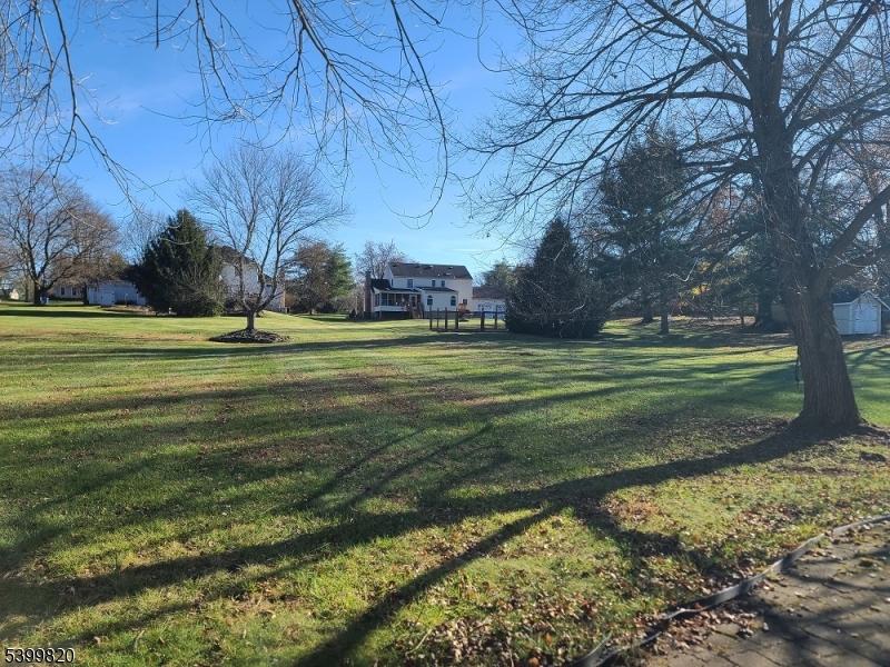 Van Holten Estates South - Residential Lease