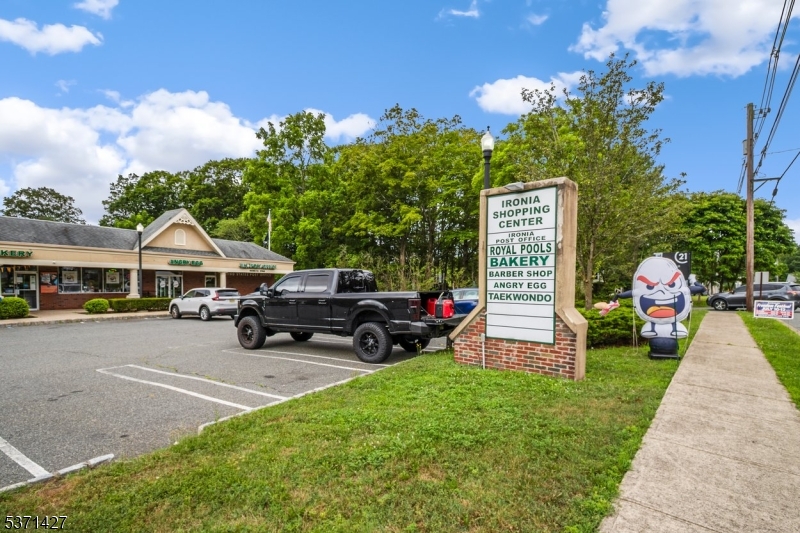 Ironia - Commercial Sale