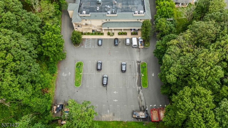 Ironia - Commercial Sale