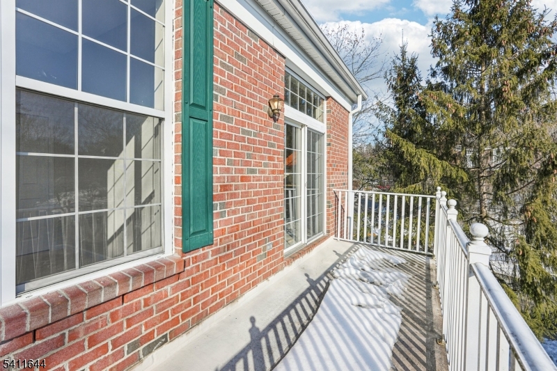 Four Seasons - Residential