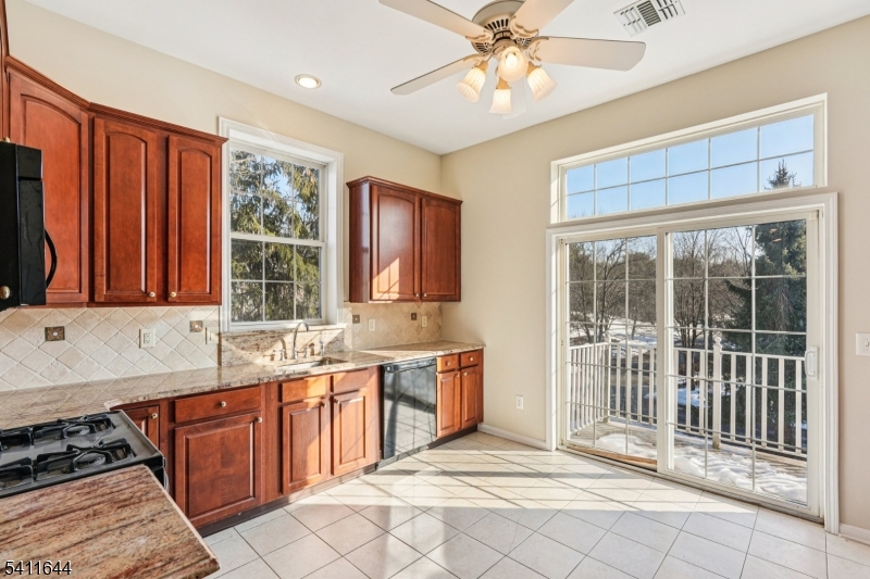 Four Seasons - Residential