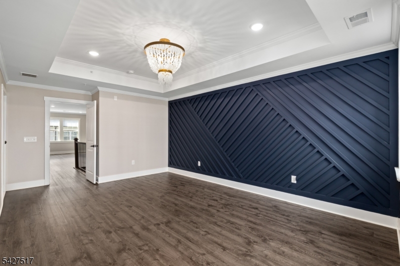 LINK at Westmont Station - Residential