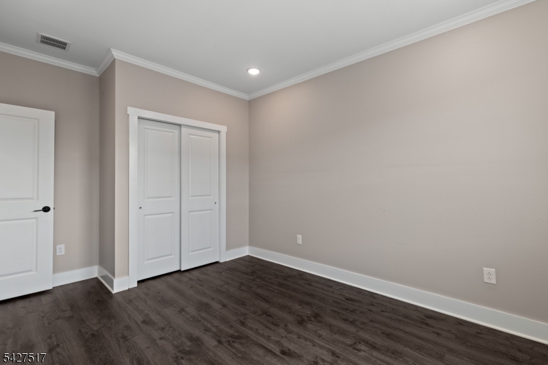 LINK at Westmont Station - Residential