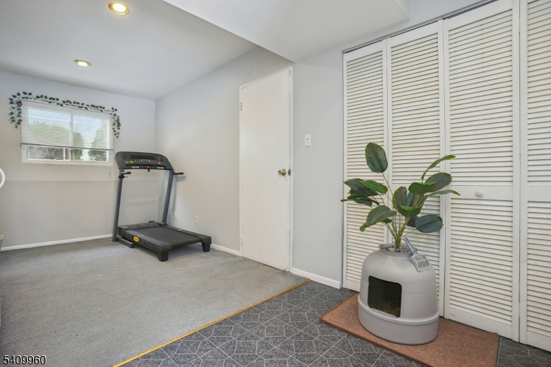 Kenwood Village - Residential