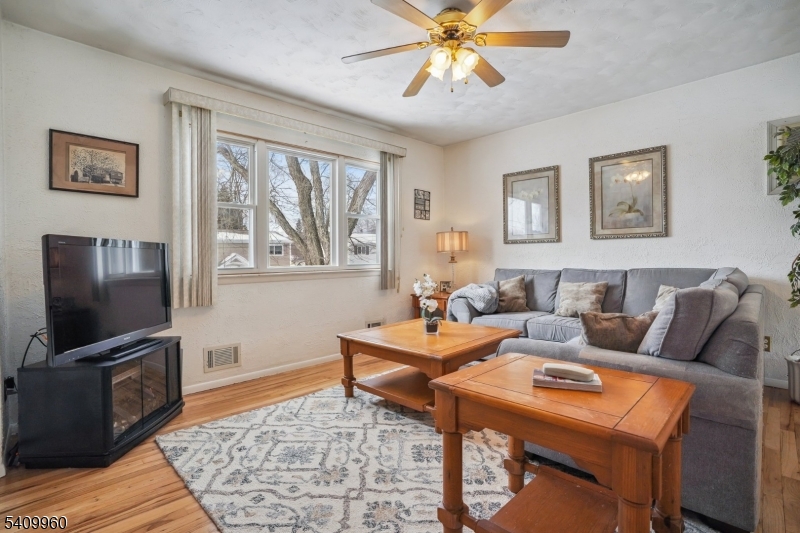 Kenwood Village - Residential