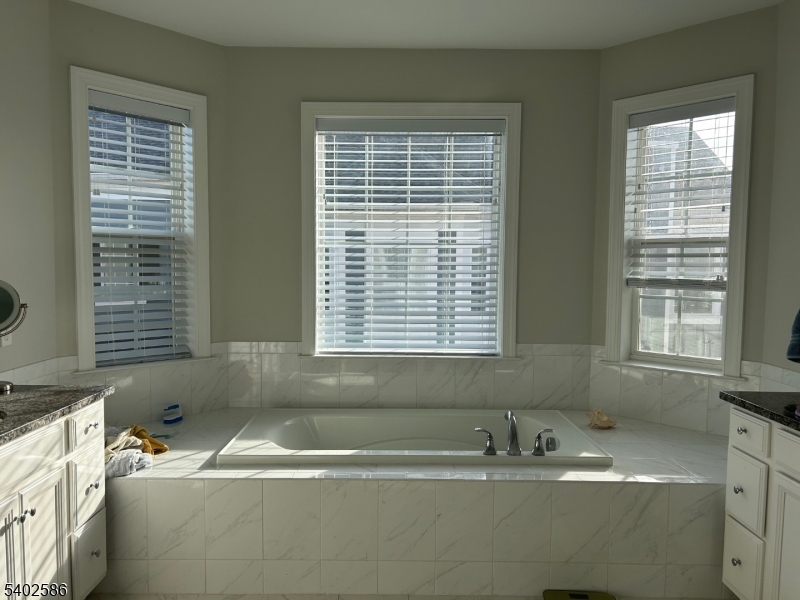 Gateway Cranbury - Residential Lease