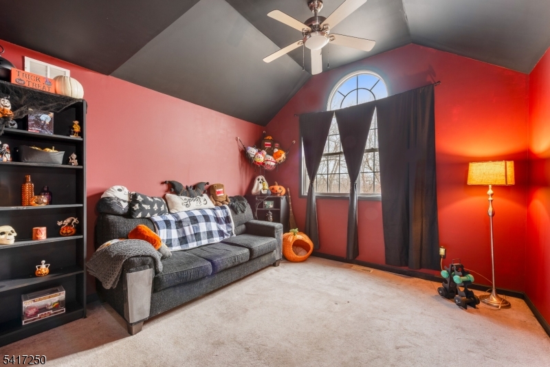 Breezewood Estates - Residential