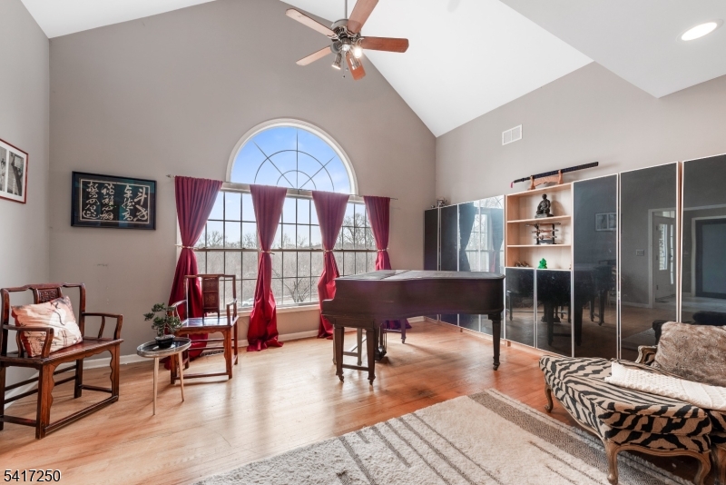 Breezewood Estates - Residential