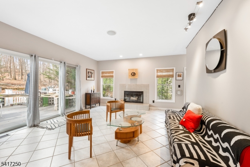 Breezewood Estates - Residential