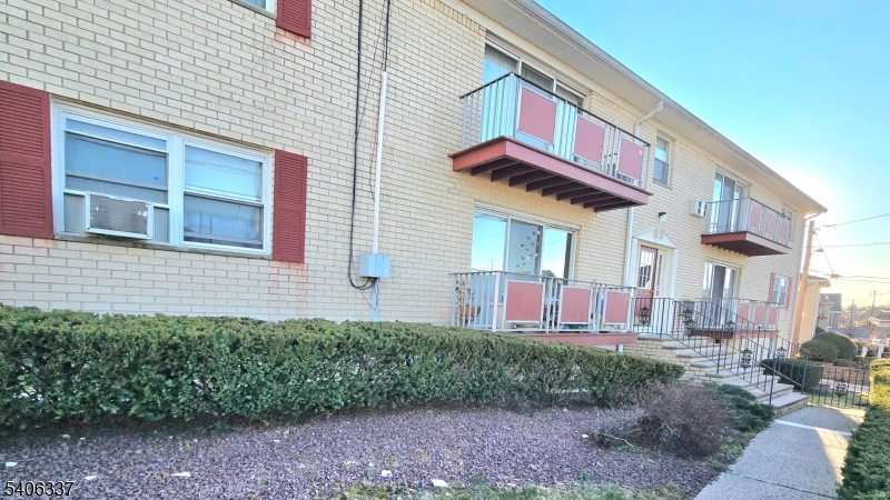 Whitestone Gardens - Residential