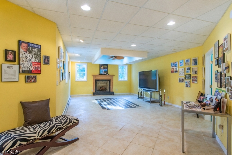 Raine Tree - Residential