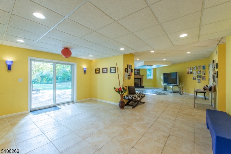 Raine Tree - Residential