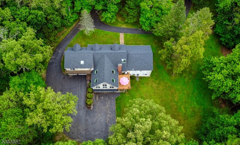 Beautiful spacious Stonetow - Residential