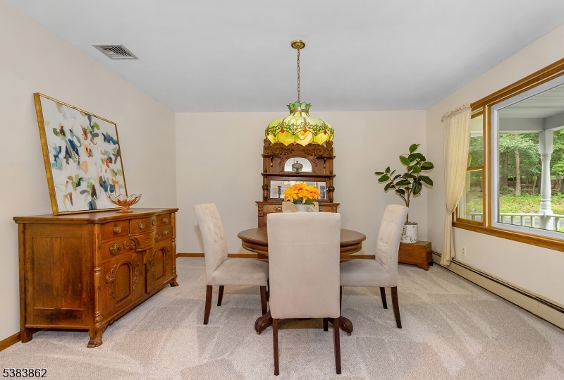 Beautiful spacious Stonetow - Residential