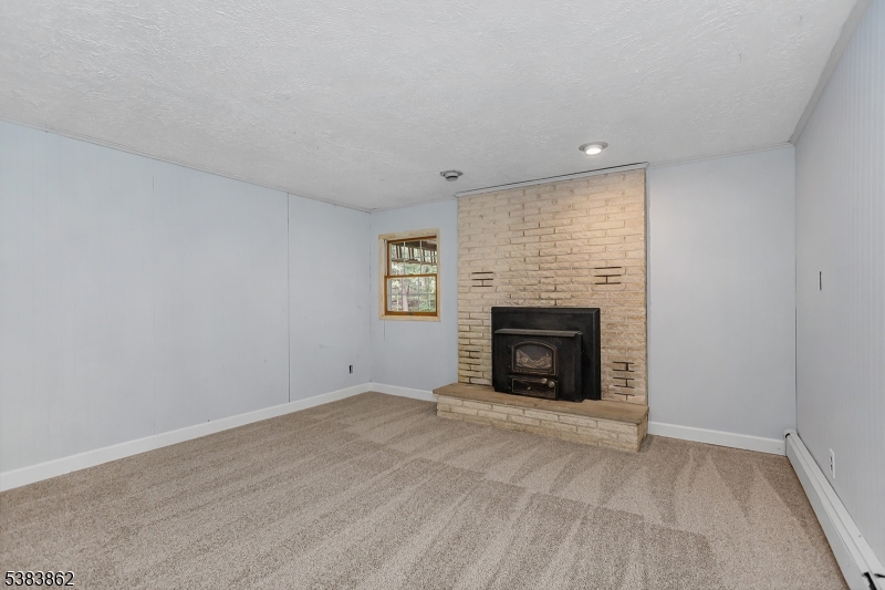 Beautiful spacious Stonetow - Residential