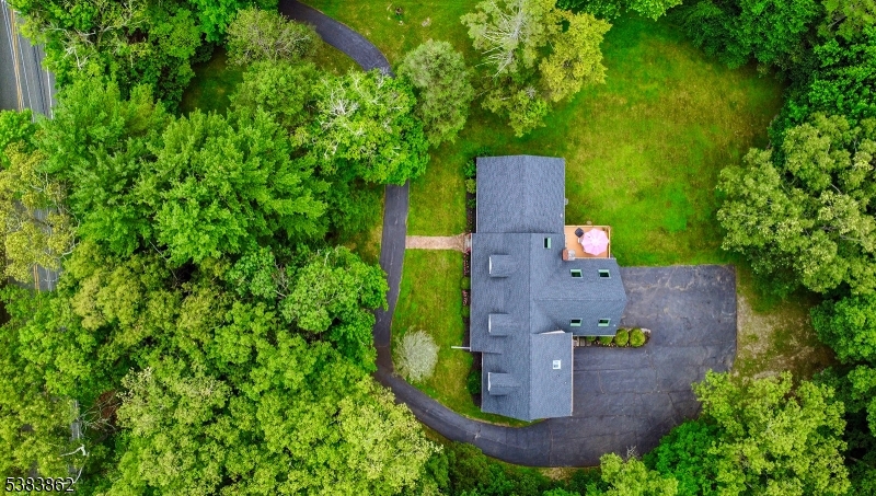 Beautiful spacious Stonetow - Residential