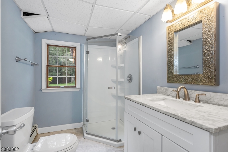 Beautiful spacious Stonetow - Residential