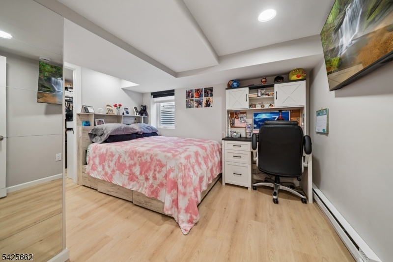 Collins - Residential