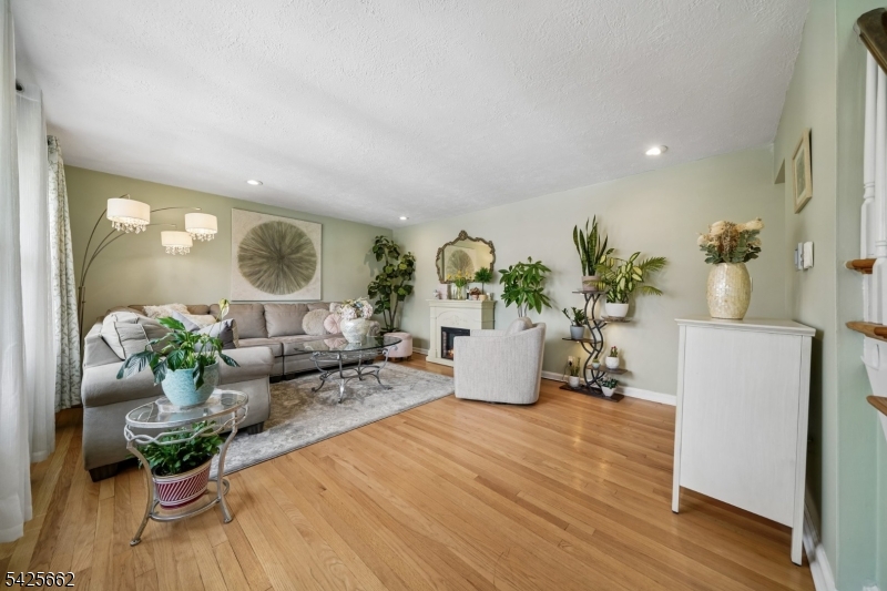 Collins - Residential