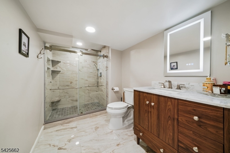 Collins - Residential