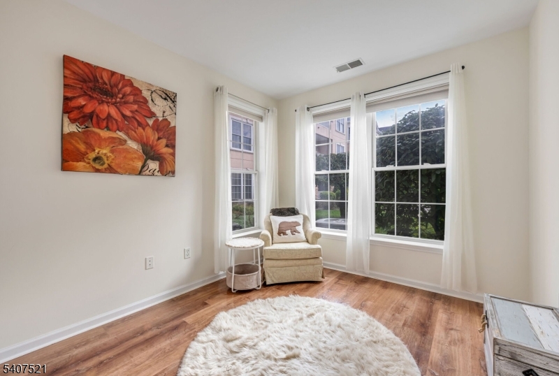 Fox Hills - Residential