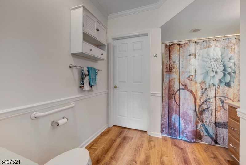 Fox Hills - Residential