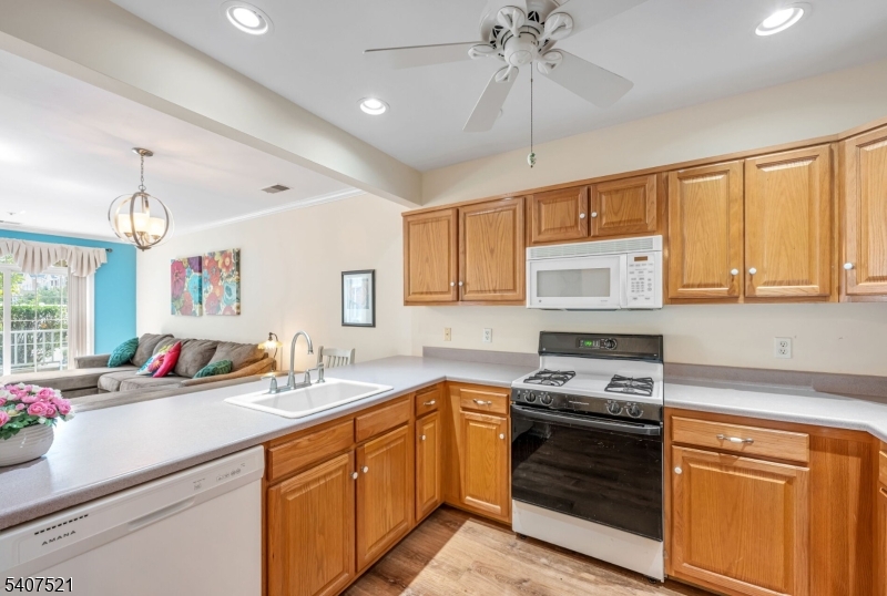 Fox Hills - Residential