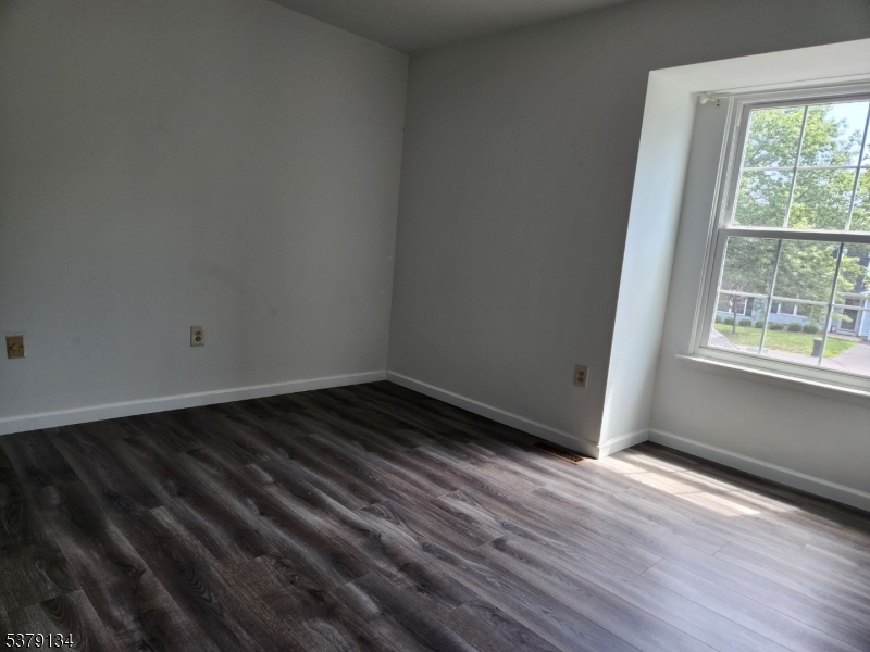 Carriage Homes Quailbrook - Residential Lease