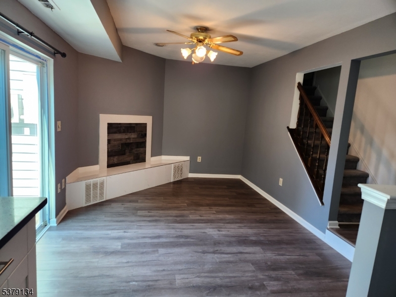 Carriage Homes Quailbrook - Residential Lease