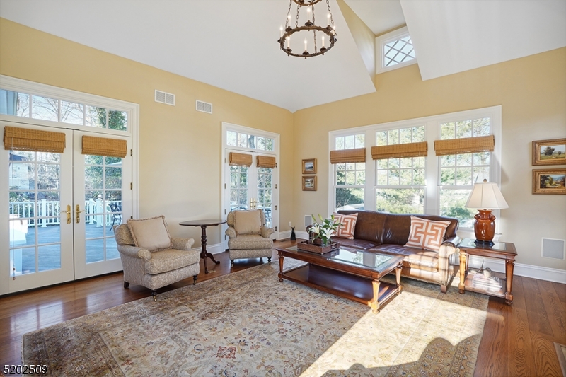 Oak Ridge - Residential