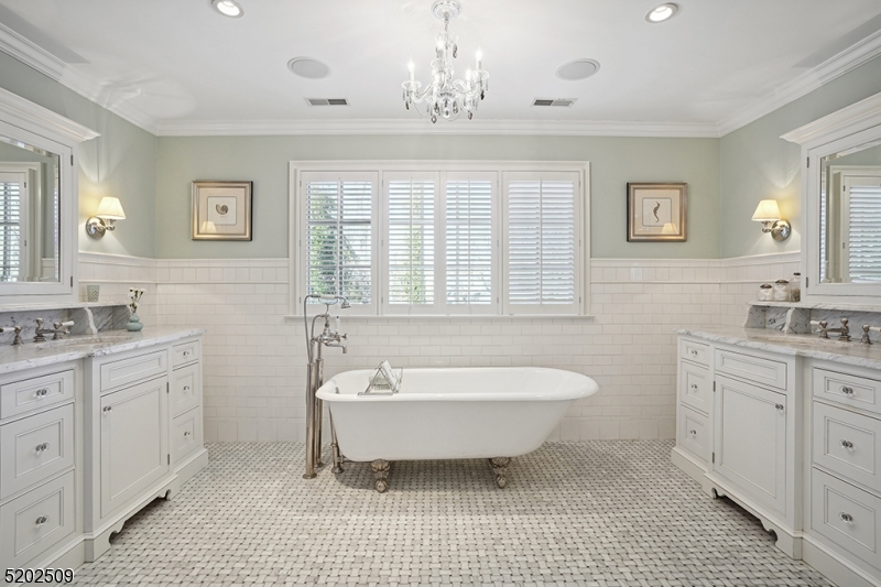 Oak Ridge - Residential