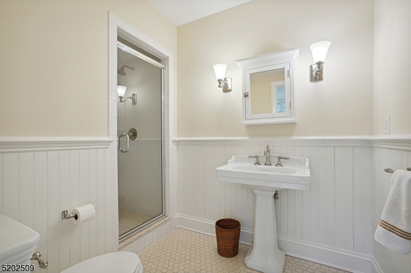 Oak Ridge - Residential