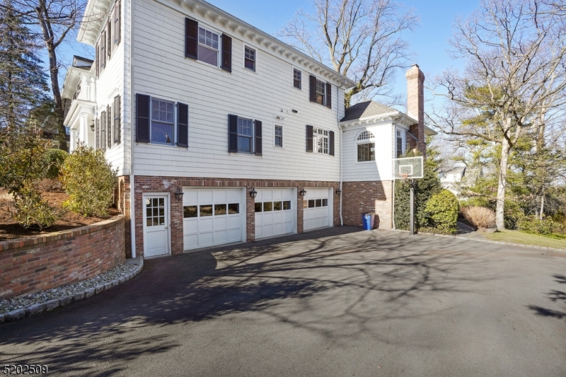 Oak Ridge - Residential