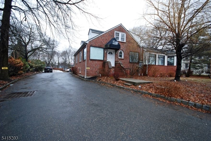 Upper Floor Unit Apartment In The Heart Of Flemington. 2 Bedrooms, 1 Full Bath, Large Living Room And Kitchen With Electric Stove And Refrigerator.   Beautiful Hardwood Floors In The Primary Bedroom As Well As The Second Bedroom.  This Home Offers Central Air And Possible Washer/Dryer Hookup In Basement Which Is Shared.  Brand New Hot Water Heater. Only Utility Cost To Tenant Is Electric And Cable. 2 Parking Spots Available As Well As Additional Parking. Walk To Town Or Shopping!