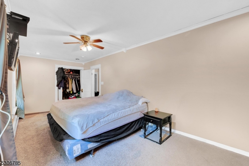 In Town - Residential Income