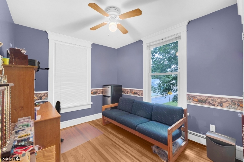 In Town - Residential Income