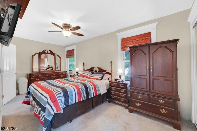 In Town - Residential Income