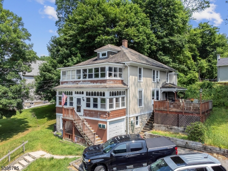 In Town - Residential Income