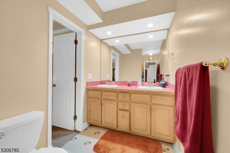 In Town - Residential Income