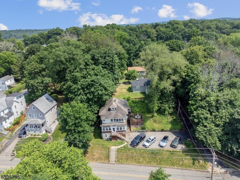 In Town - Residential Income