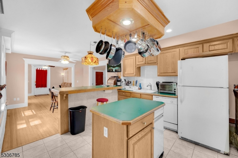 In Town - Residential Income