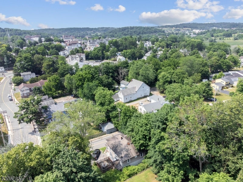 In Town - Residential Income